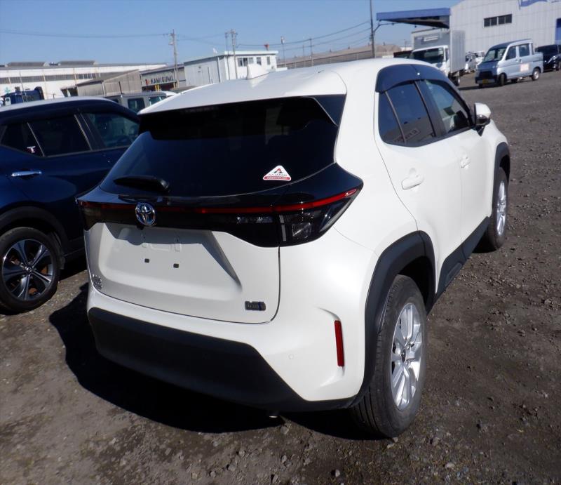 TOYOTA YARIS CROSS HYBRID