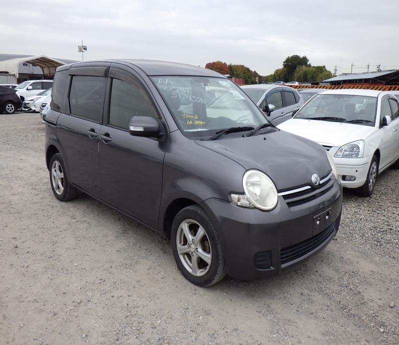 TOYOTA SIENTA X L PACKAGE 2012