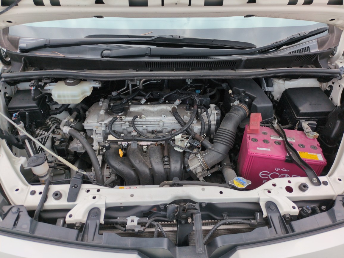 TOYOTA VOXY ZS SPARKLE