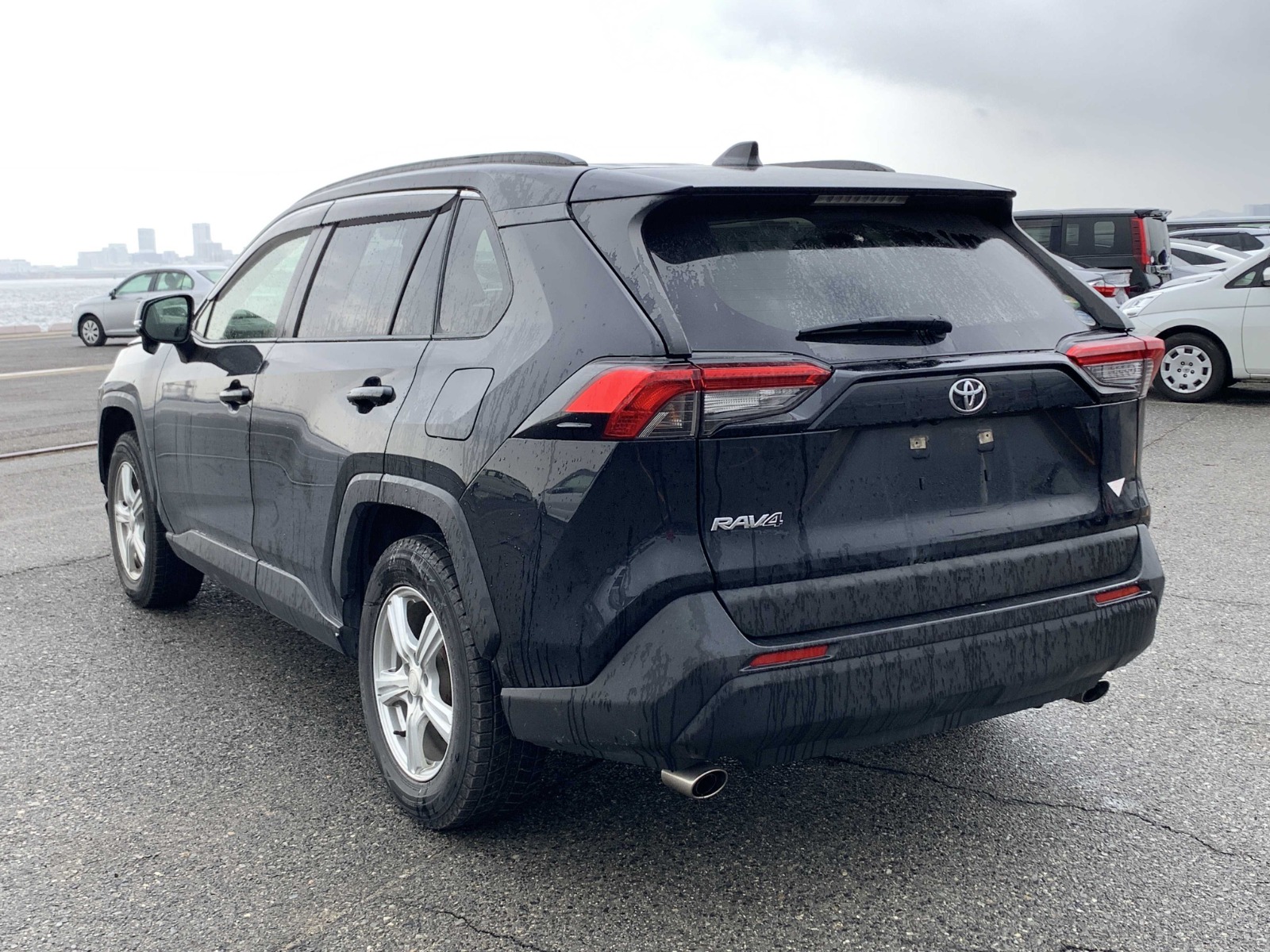 TOYOTA RAV4 5D