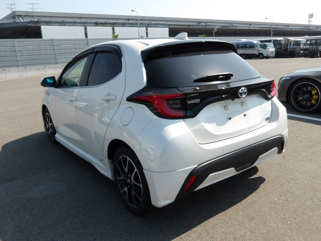 TOYOTA YARIS Z