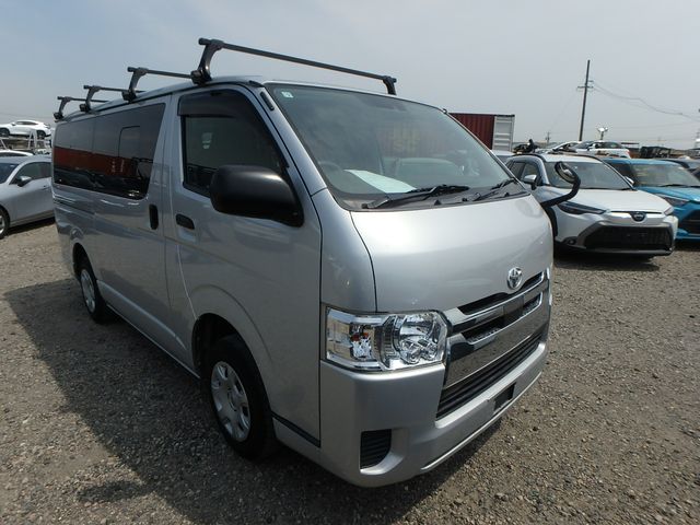 TOYOTA HIACE 5D LONG DX GL PACKAGE JUSTLOW