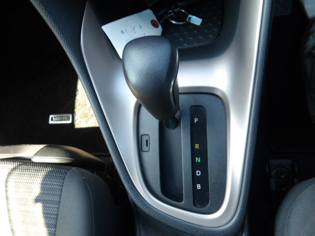 TOYOTA YARIS HYBIRD Z