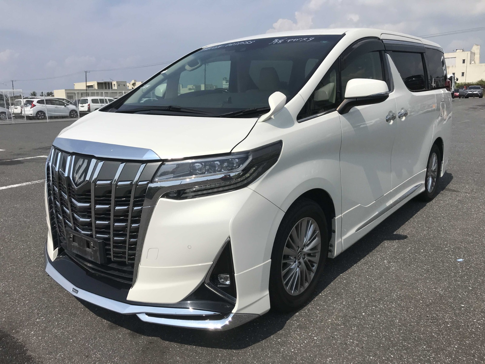 TOYOTA ALPHARD