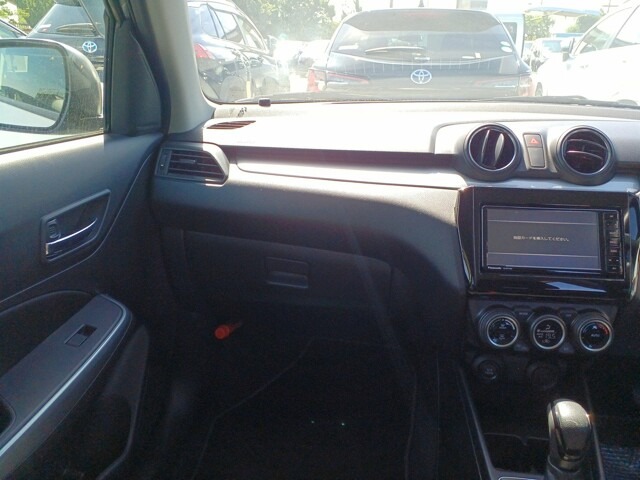 SUZUKI SWIFT HYBRID MG