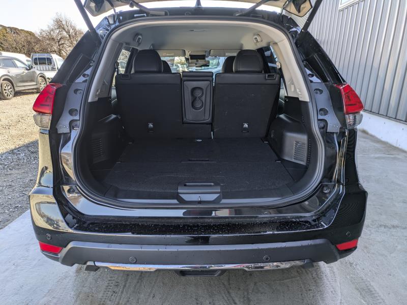 NISSAN X-TRAIL LEATHER ED V SELECTION