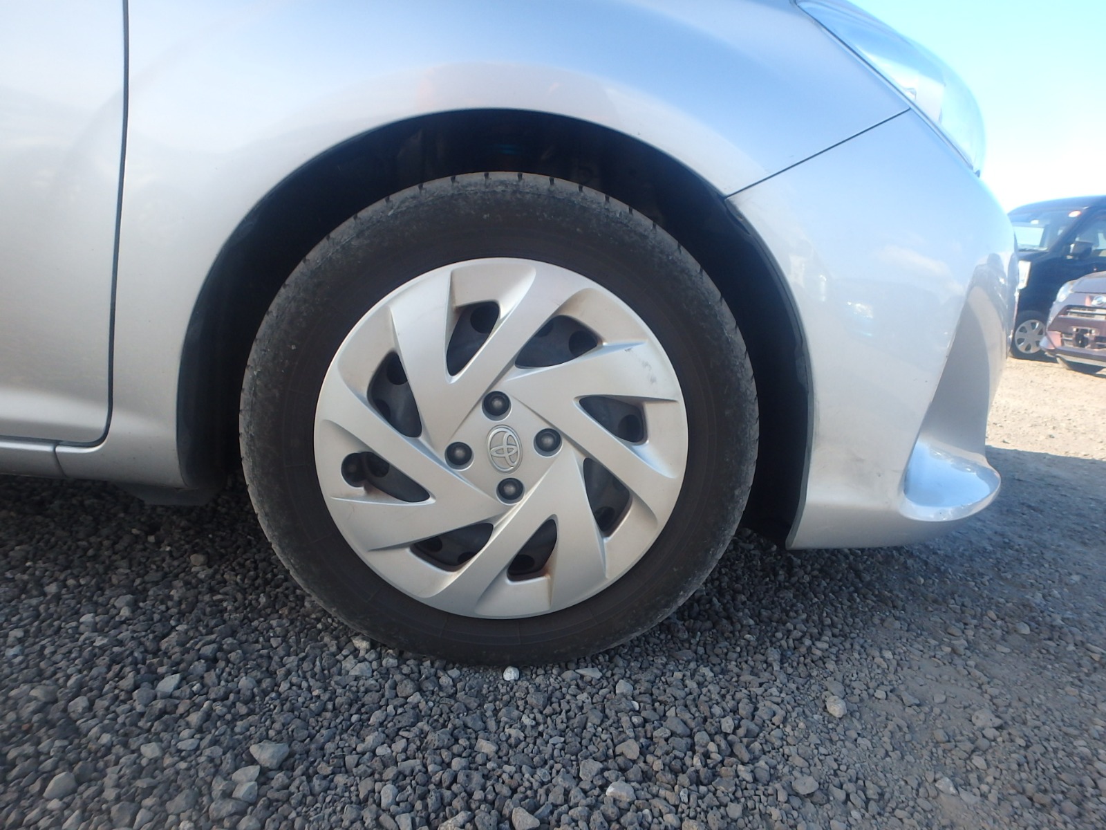 TOYOTA COROLLA FIELDER HYBRID G