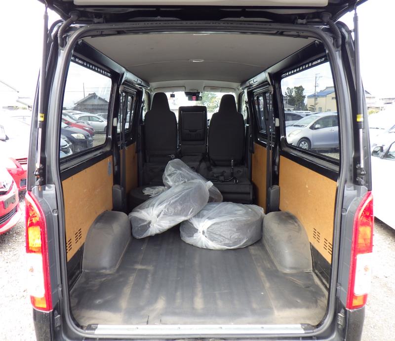 TOYOTA REGIUS VAN LONG DX GL PACKAGE
