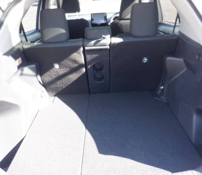 TOYOTA YARIS CROSS HYBRID