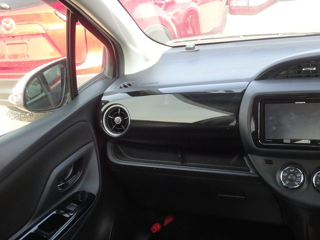 TOYOTA VITZ F SAFETY EDITION