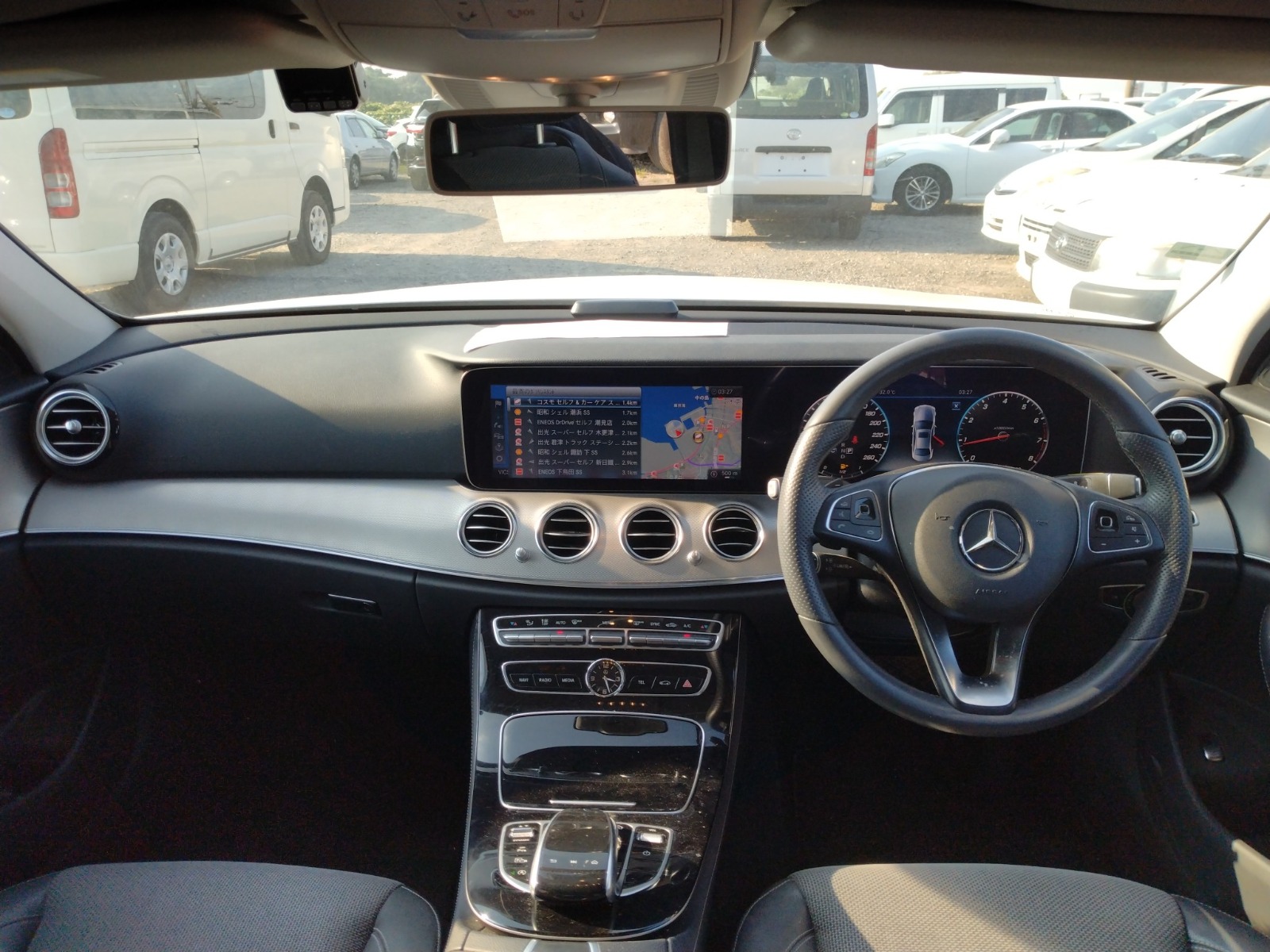 MERCEDES BENZ E-CLASS 4D E200 AVANTGARDE