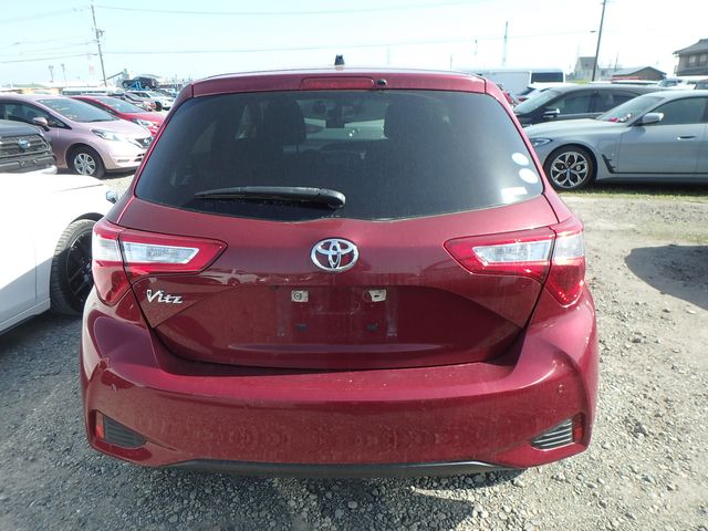 TOYOTA VITZ 5D F SAFETY EDITION III