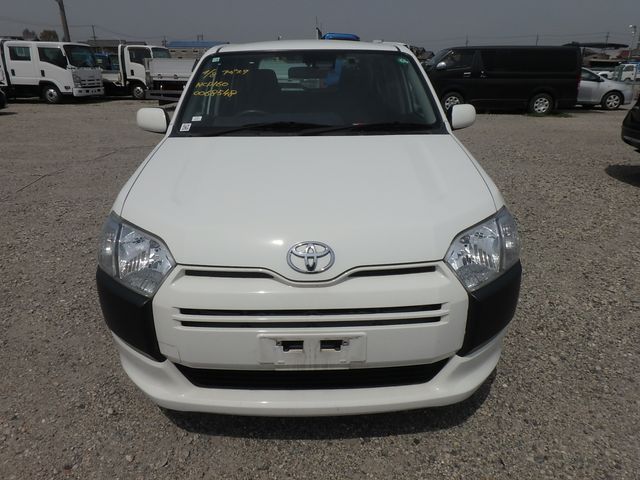 TOYOTA PROBOX G L