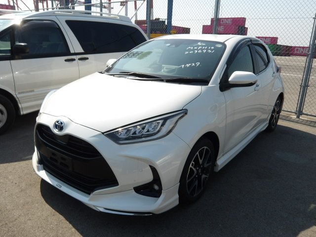 TOYOTA YARIS Z