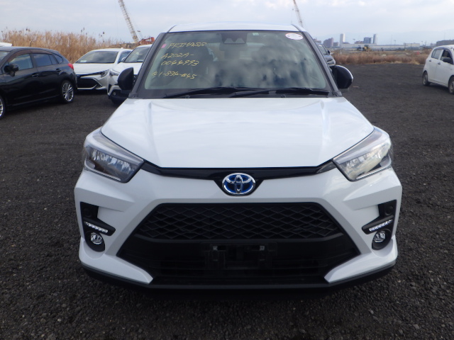 TOYOTA RAIZE HYBRID Z