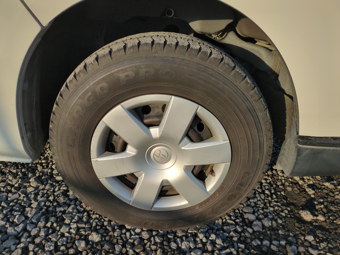 TOYOTA HIACELONG DX