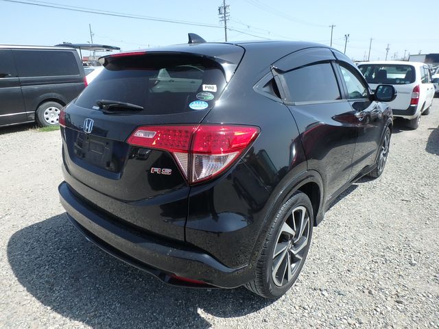 HONDA VEZEL RS. HONDA SENSING