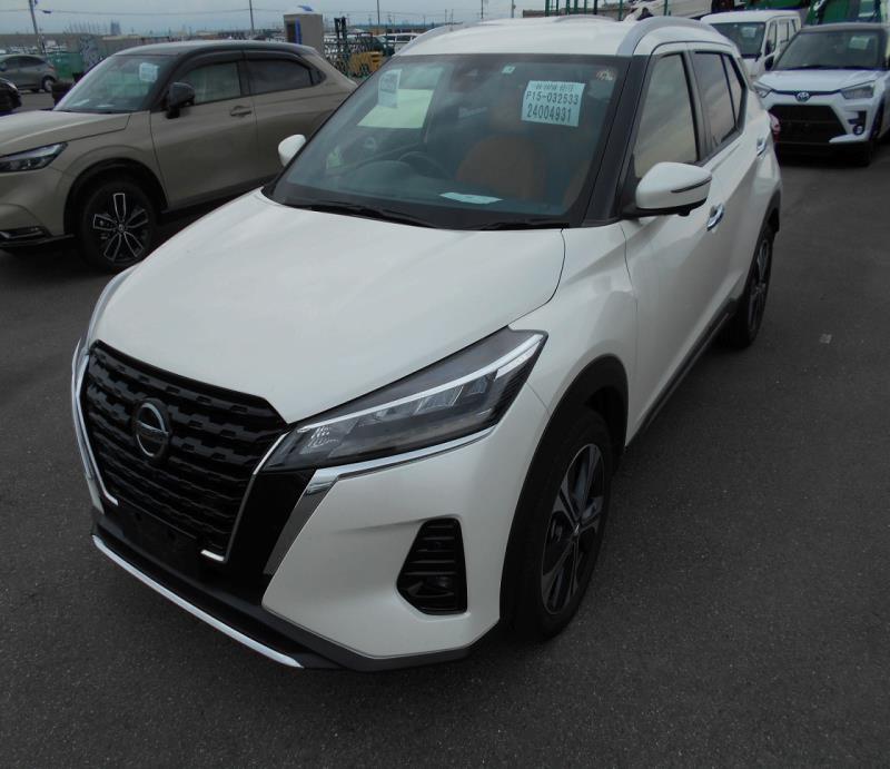 NISSAN KICKS X