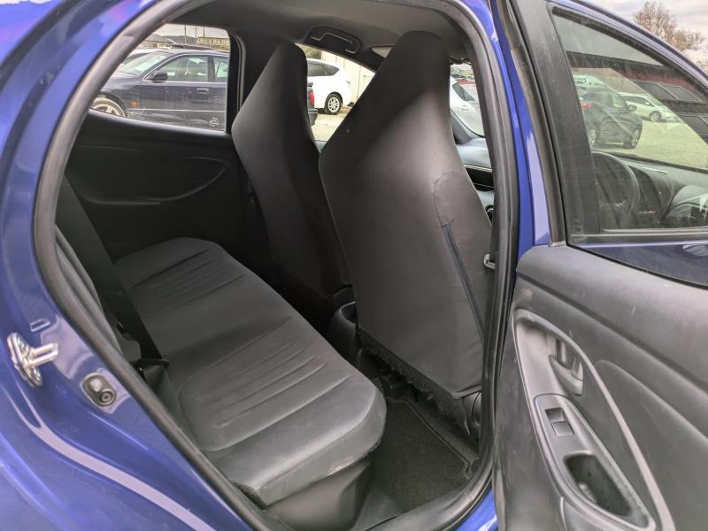 TOYOTA YARIS HYBRID X