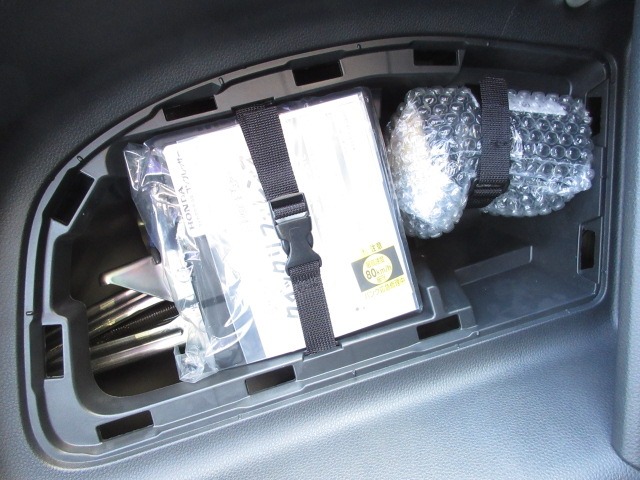 HONDA VEZEL HYBRID E:HEV X