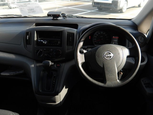 NISSAN NV200 VANETTE VAN