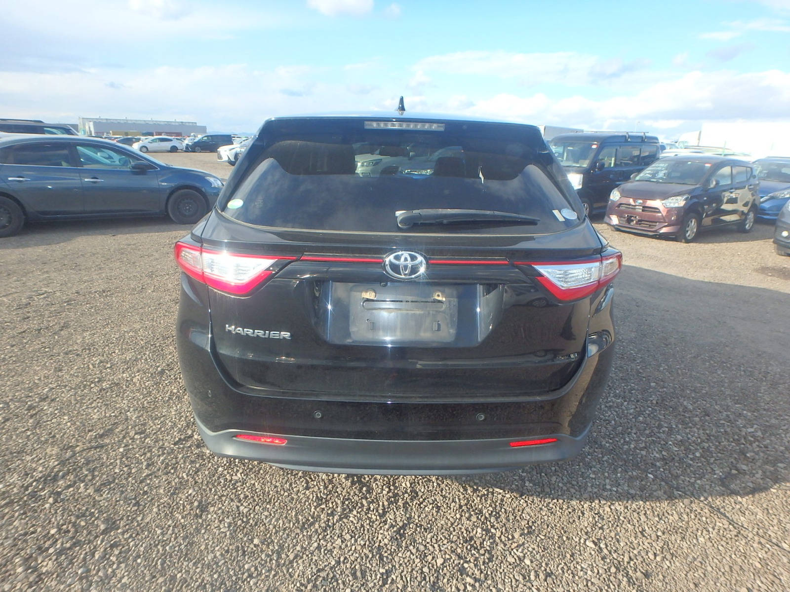 TOYOTA HARRIER PREMIUM