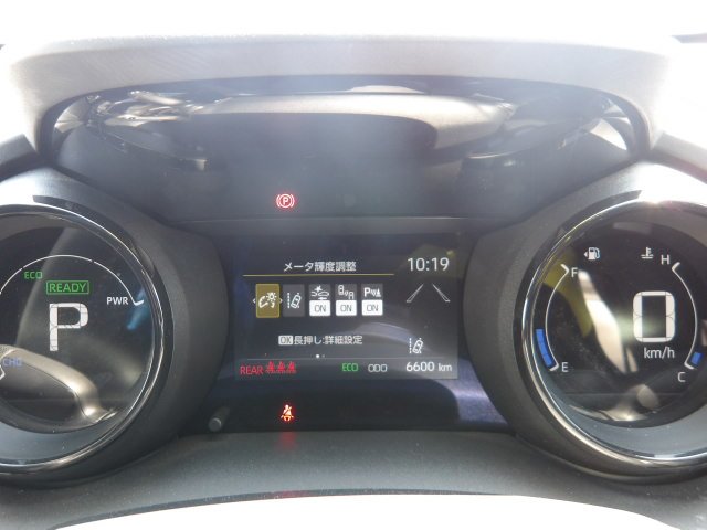 TOYOTA YARIS HYBRID Z