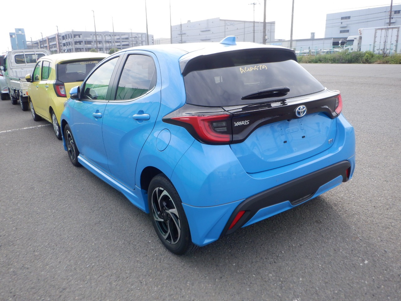 TOYOTA YARIS HYBRID Z