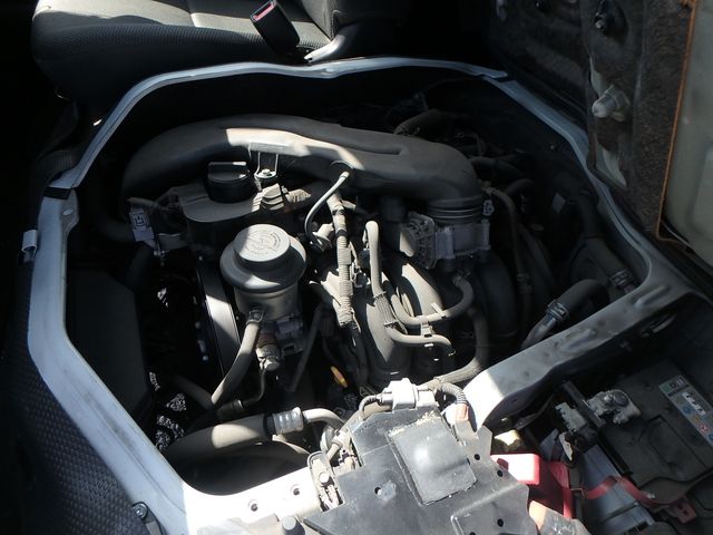 TOYOTA HIACE LONG DX