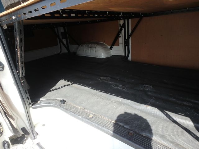 TOYOTA HIACE LONG DX