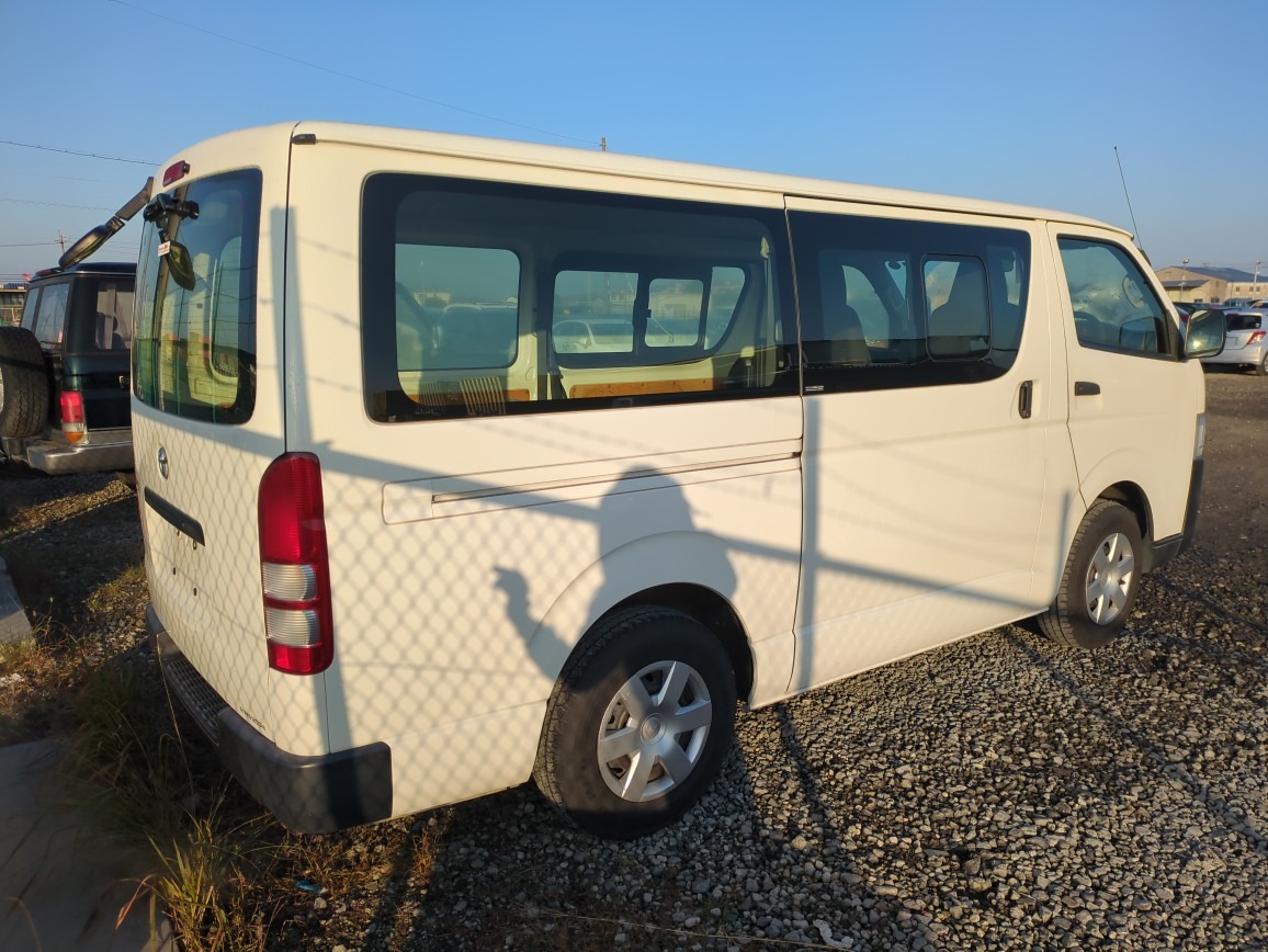 TOYOTA HIACELONG DX