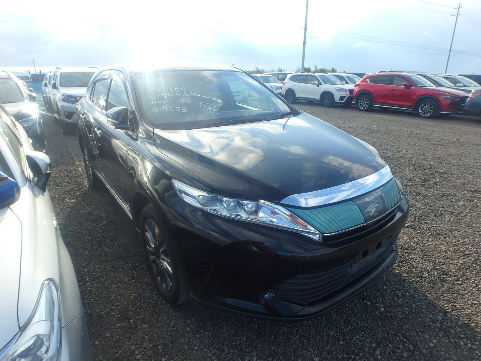 TOYOTA HARRIER PREMIUM