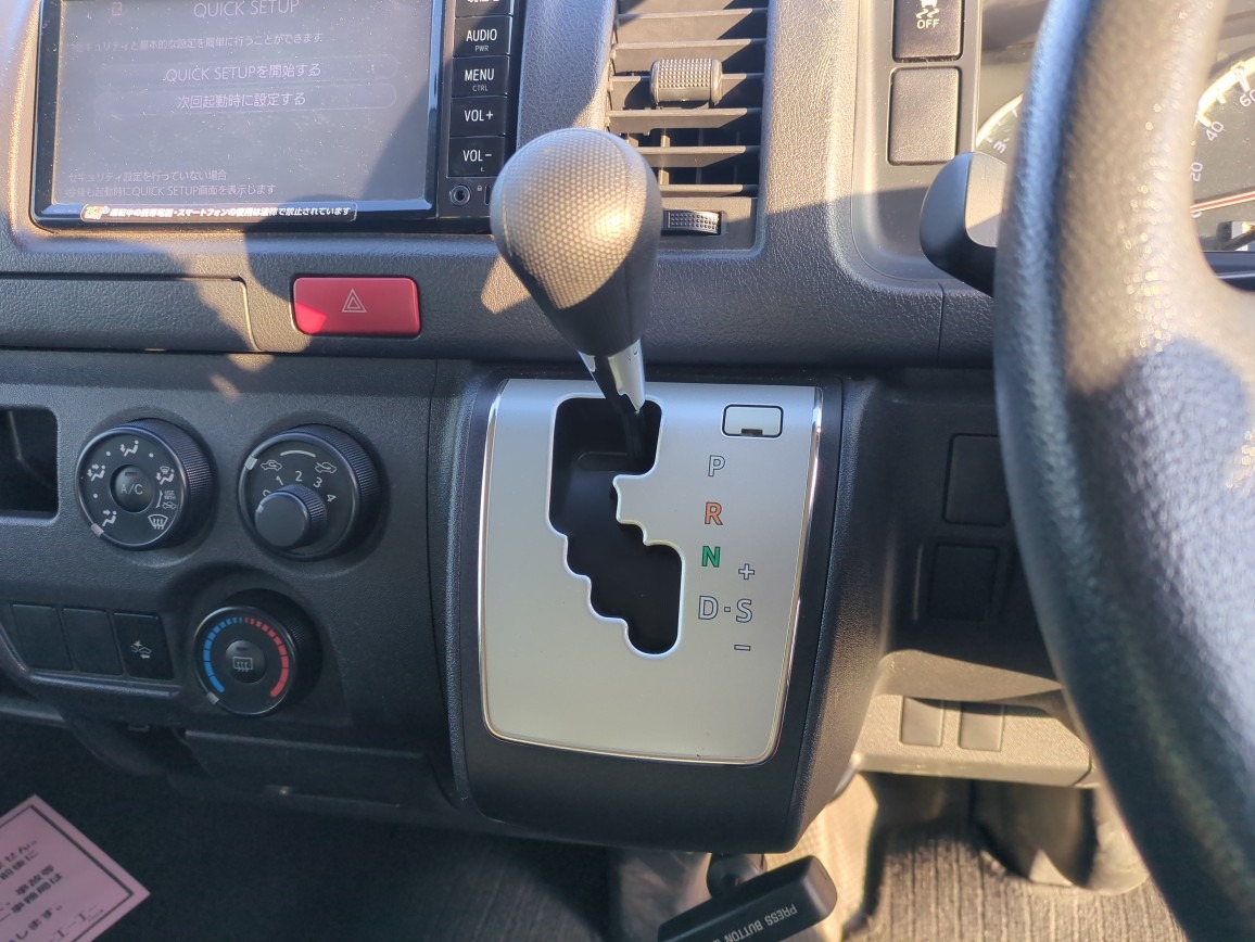 TOYOTA HIACELONG DX