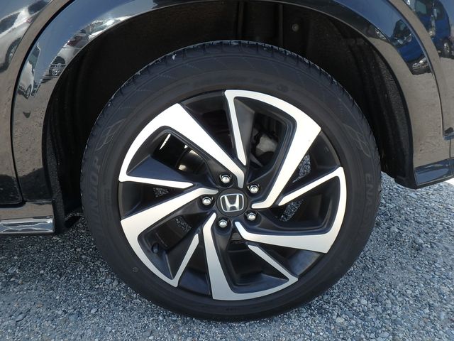 HONDA VEZEL RS. HONDA SENSING