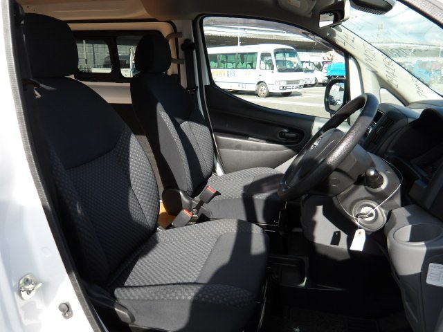 NISSAN NV200 VANETTE VAN