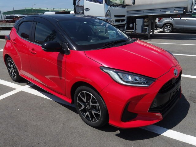 TOYOTA YARIS HYBRID Z