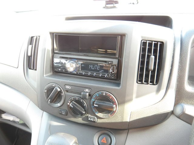 NISSAN NV200 VANETTE VAN