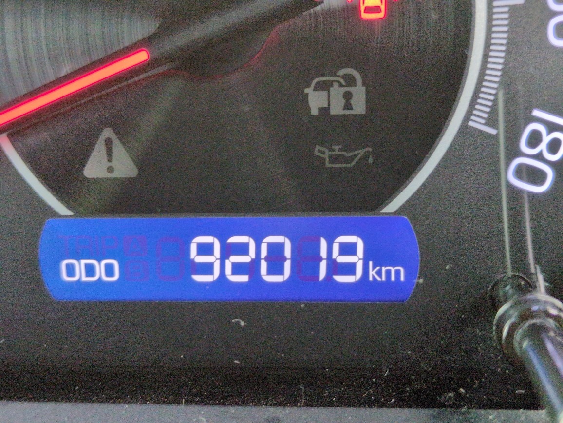 TOYOTA VOXY ZS SPARKLE