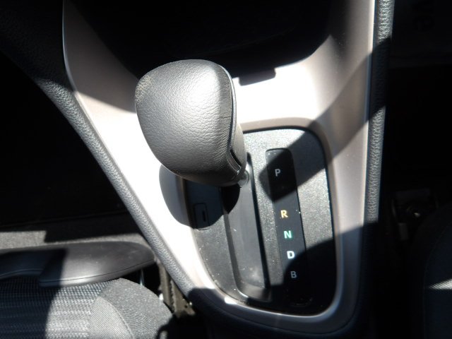 TOYOTA YARIS HYBRID Z