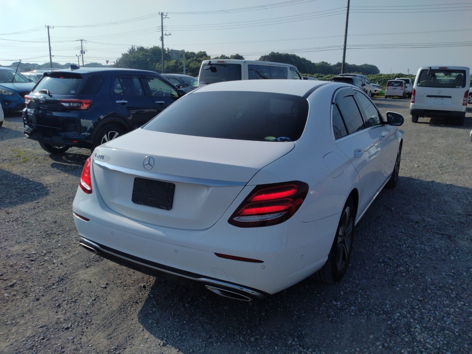 MERCEDES BENZ E-CLASS 4D E200 AVANTGARDE