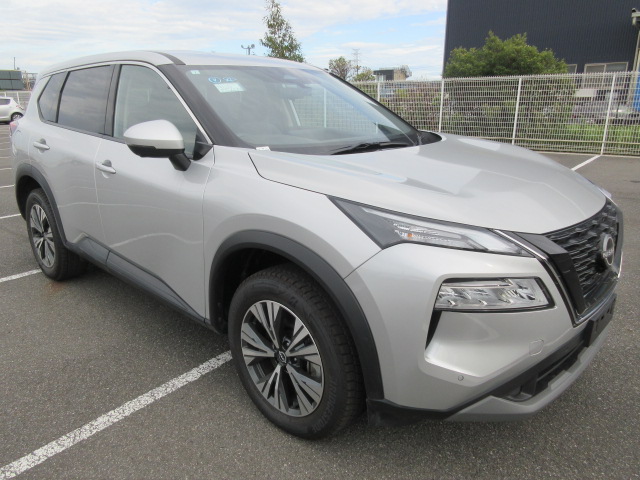 NISSAN XTRAIL 2024