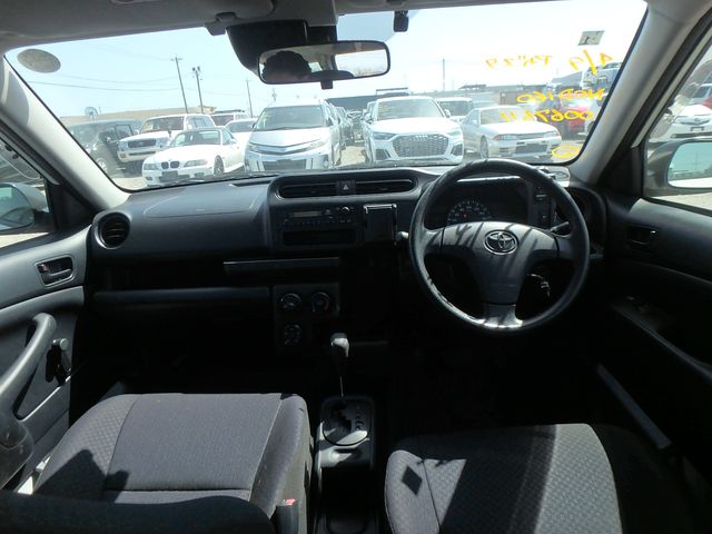 TOYOTA PROBOX DX COMFORT