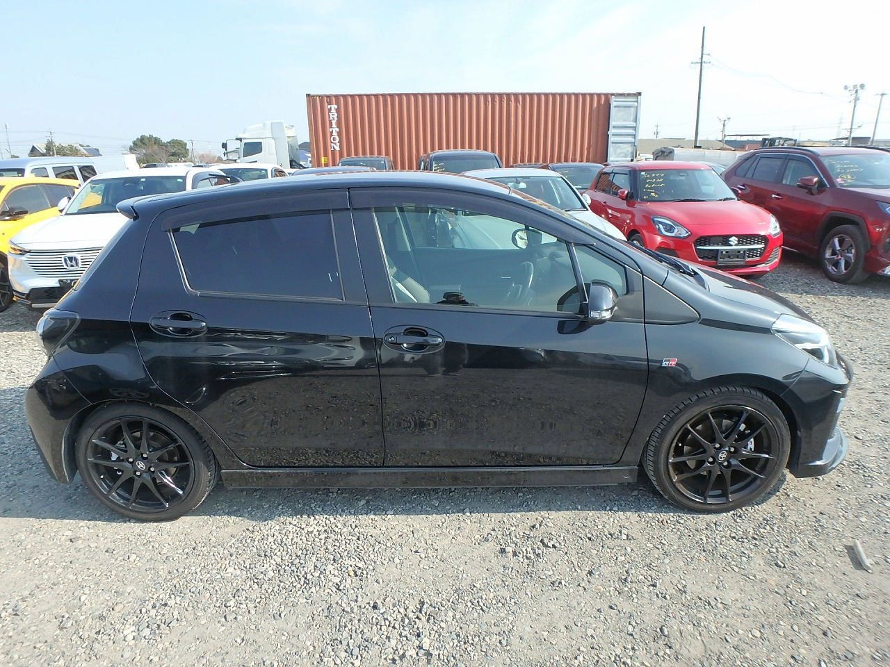 TOYOTA VITZ GR SPORT