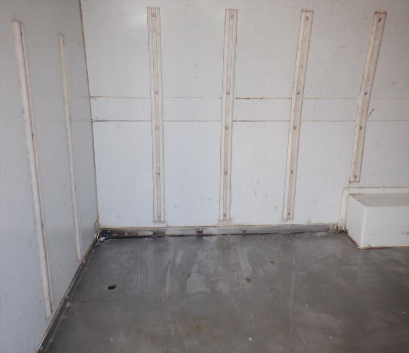 NISSAN CARAVAN VAN NV350 DX