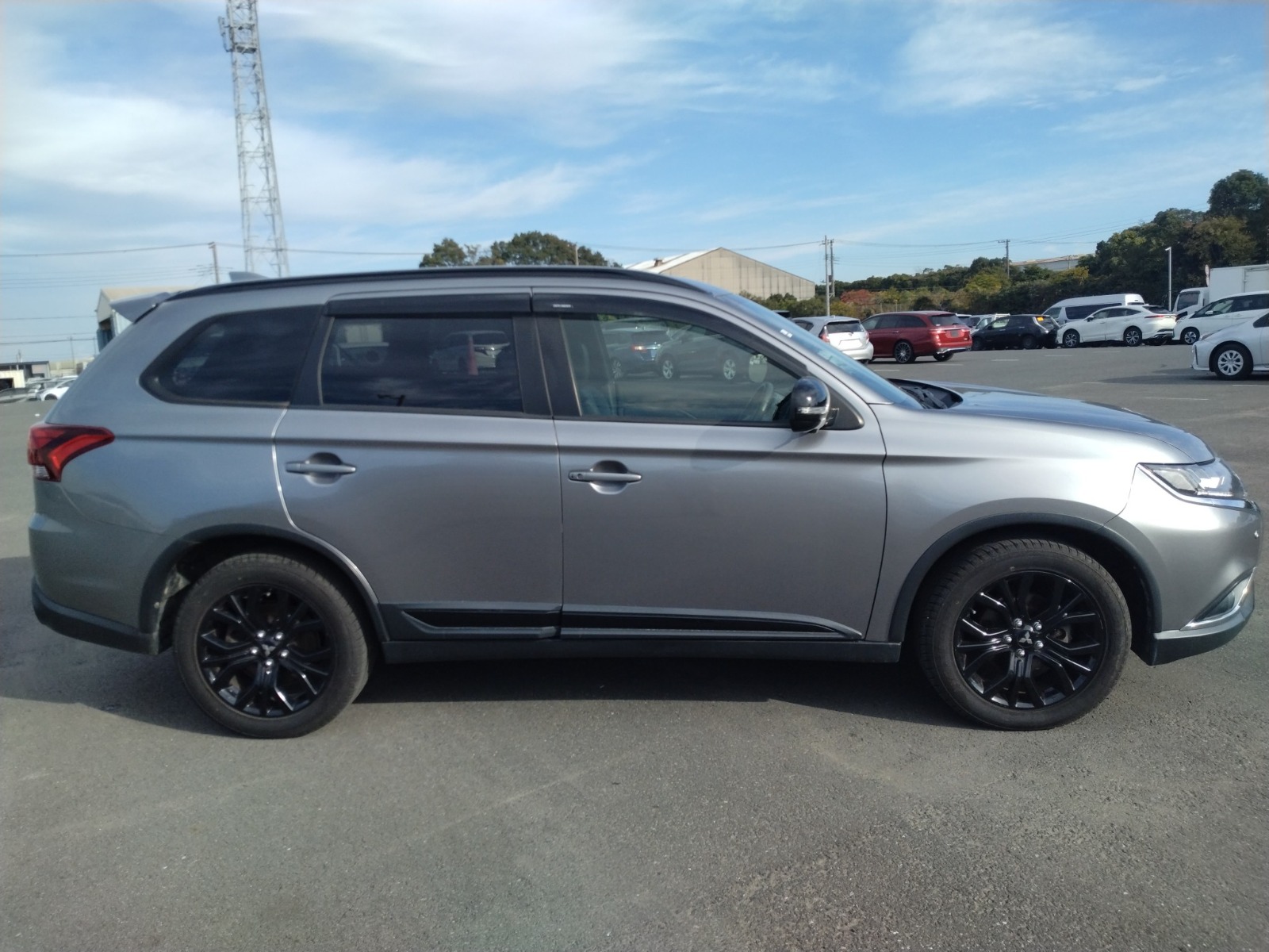 MITSUBISHIN OUTLANDER