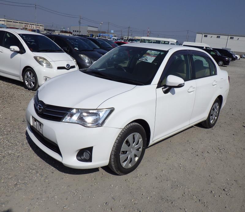 TOYOTA COROLLA AXIO
