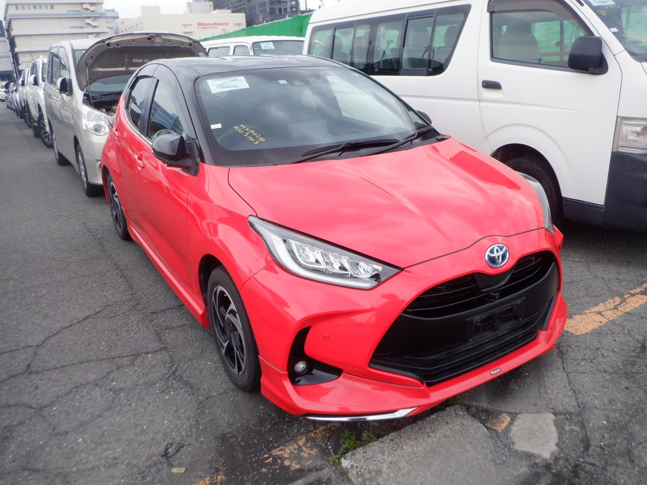 TOYOTA YARIS HYBRID Z