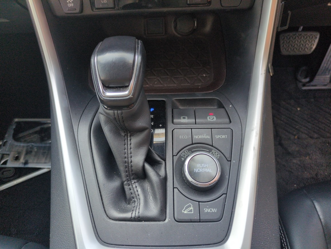 TOYOTA RAV4 LG Z PACKAGE