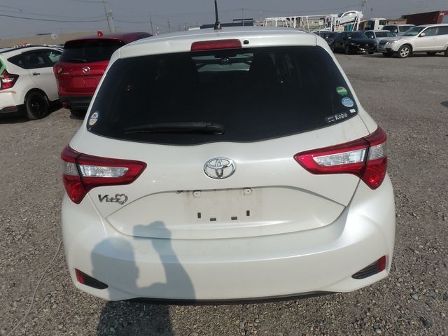 TOYOTA VITZ F SAFETY EDITION