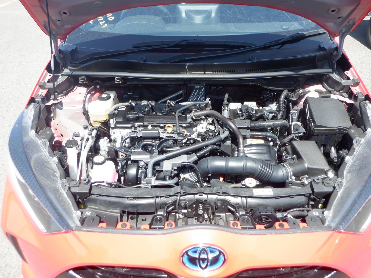 TOYOTA YARIS HYBRID Z